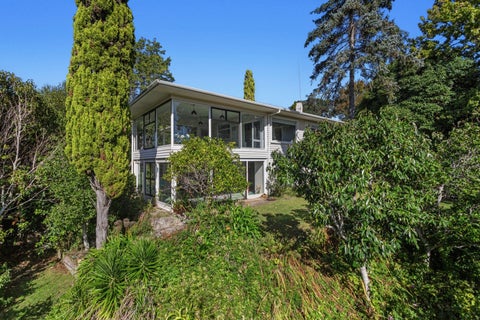 2 Kupe Drive, Carterton
