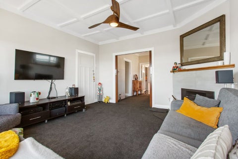 11 Quadrant Road, Onehunga, Auckland