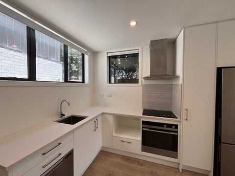 12/12 Tawa Road, Te Atatū Peninsula, Auckland