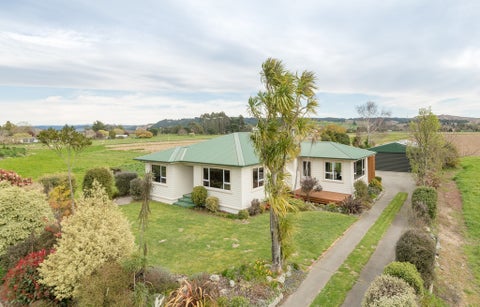 58 Higgins Road, Brightwater
