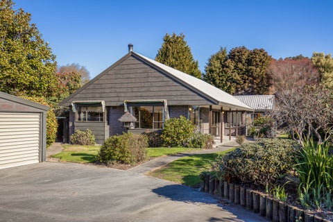 27A Sayers Crescent, Ilam, Christchurch