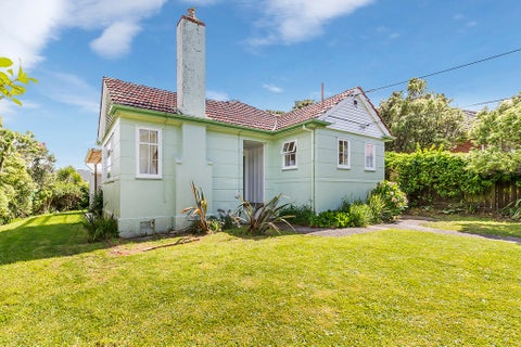 32 Kaihuia St, Northland, Wellington