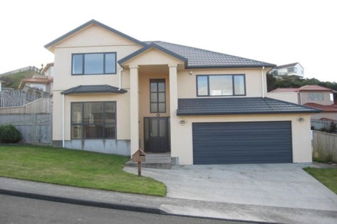 9 Tamworth Crescent, Newlands, Wellington
