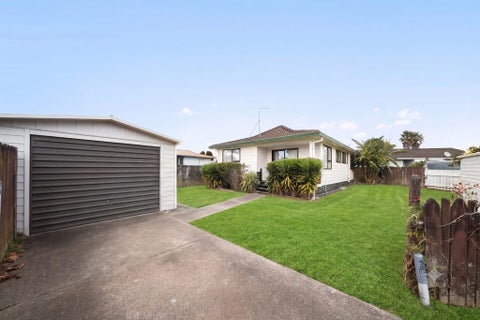 3/7 Haumia Way, Otara, Auckland