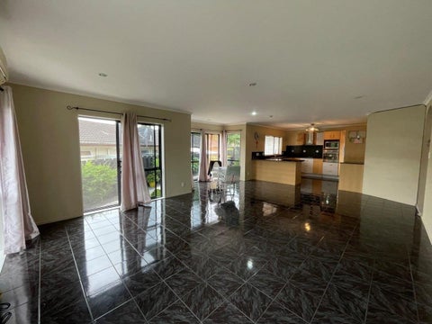 3 Carnelian Court, Westgate, Auckland