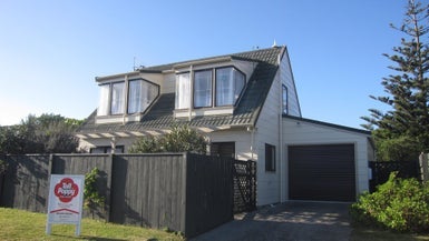 9 Scott Avenue, Otaki Beach, Otaki
