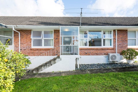 2/5 Ellen Avenue, Hillcrest, Auckland