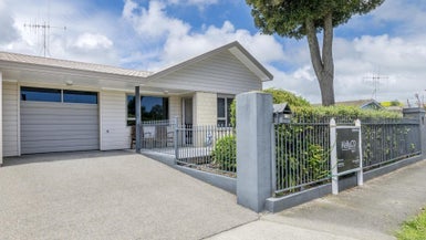 60A Te Rauparaha Street, Otaki