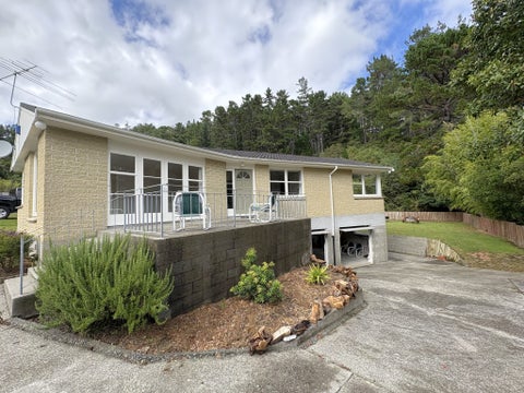 56 Kamahi Street, Stokes Valley, Lower Hutt