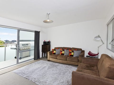 2B/86B Rockfield Road, Penrose, Auckland