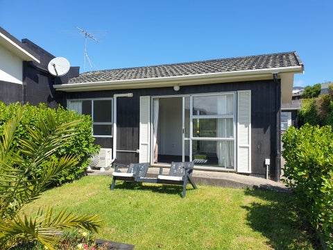2/23 Nelson Street, Helensville, Auckland