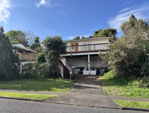 118 Stapleford Crescent, Browns Bay, Auckland