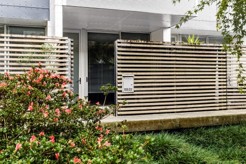 105/22 Fisher-Point Drive, Freemans B, Auckland
