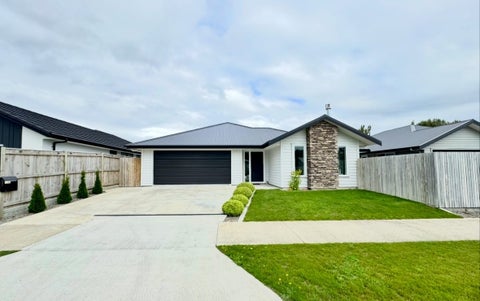 50 Freedom Drive, Kelvin Grove, Palmerston North