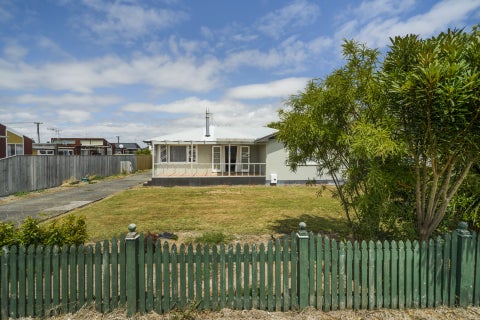 8 Lambert Street, Marton, Marton