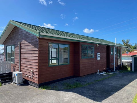 42 Broadfield Street, Massey, Auckland