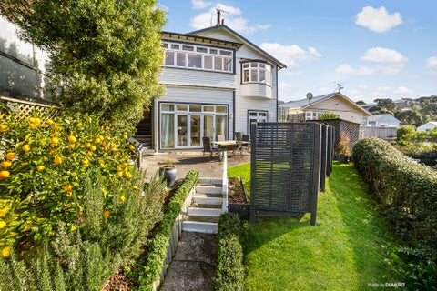 25 Eden Street, Island Bay, Wellington
