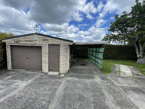 41 McAnnalley Street, Manurewa East, Auckland