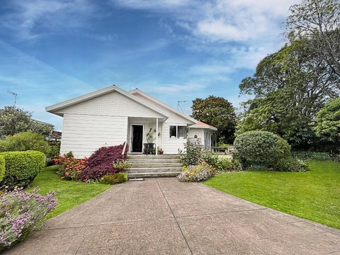 54 Dalfield Place, Highbury, Palmerston North