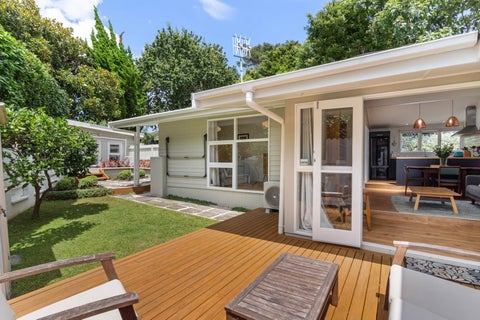 1/89B Te Kawa Road, Greenlane, Auckland