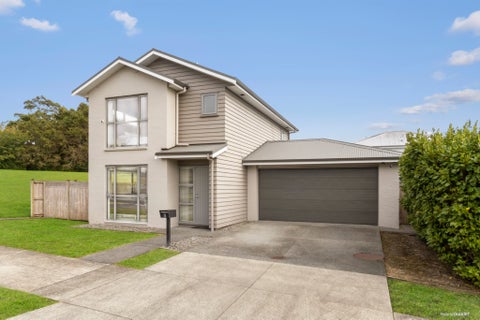 16 William Wallbank Crescent, Swanson, Auckland