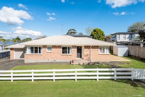 1B Kuaka Place, New Lynn, Auckland