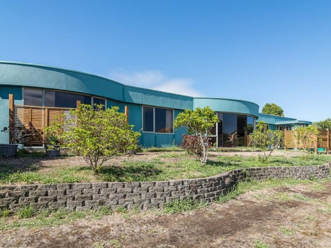 51 Milne Drive, Paraparaumu
