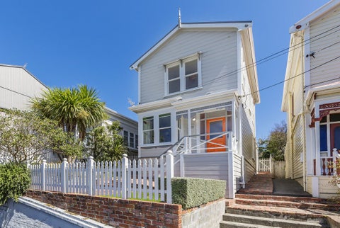 8 Stanley Street, Berhampore, Wellington