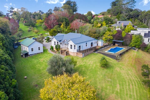 149 Whangaparaoa Road, Red Beach, Red Beach
