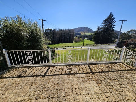 11 Merrie Creek Road, Clinton