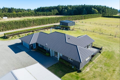 24 Mcclelland Road, Christchurch