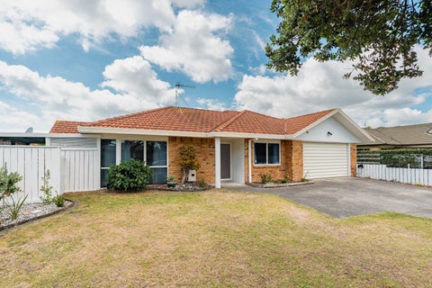 88 PACIFIC VIEW ROAD, Papamoa Beach, Tauranga