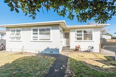 42 Titoki Street, Castlecliff, Whanganui