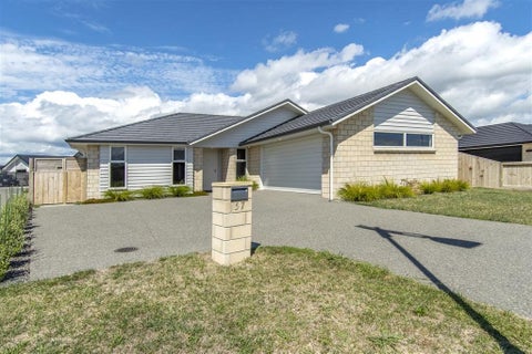 57 Kahuparere Crescent, Pyes Pa, Tauranga