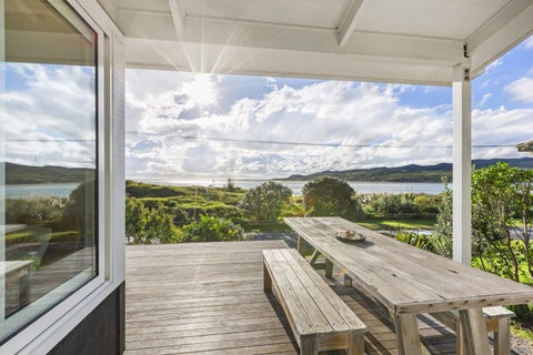131 Riria Kereopa Memorial Drive, Raglan, Raglan