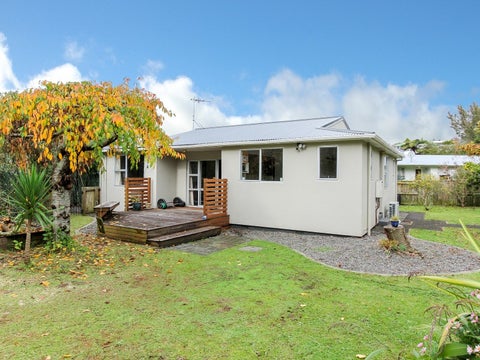 23 Bromley Place, Westown, New Plymouth