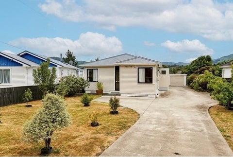 74 Wainuiomata Road, Wainuiomata, Lower Hutt