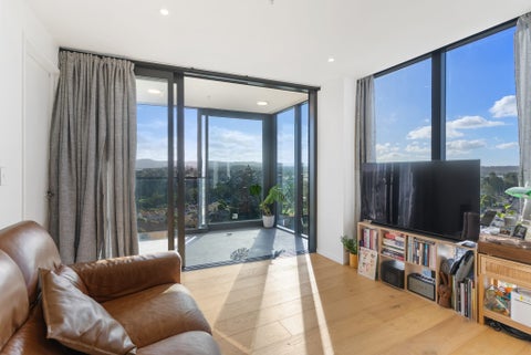 803/1 Buscomb Avenue, Henderson, Auckland