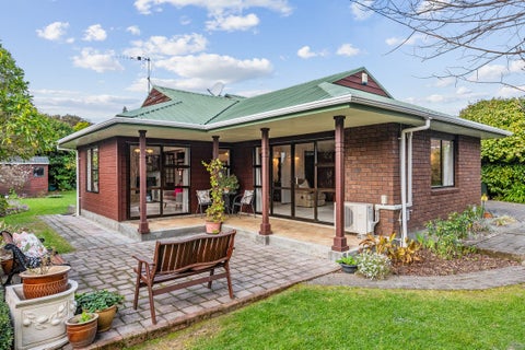 15 Windsor Avenue, Waikanae