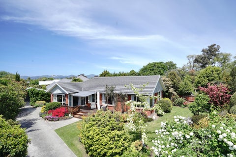 13 Doncaster Street, Sockburn, Christchurch