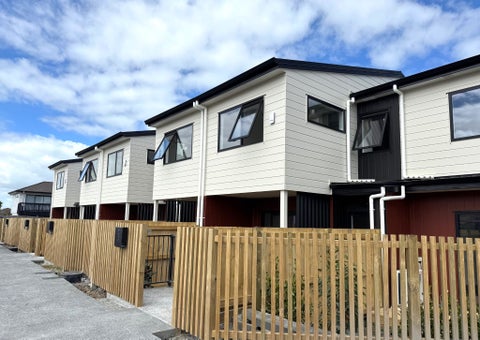 56D Cyclamen Road, Mangere, Auckland
