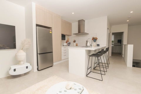 8 Rara Lane, Manukau, Auckland