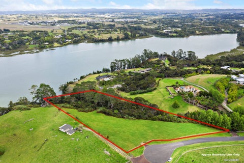 10 Edward Jonkers Drive, Albany