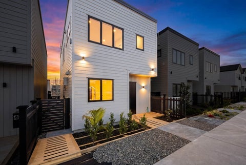 6 Toetoe Street, Westgate, Auckland