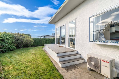 43 Walker Street, Riverton