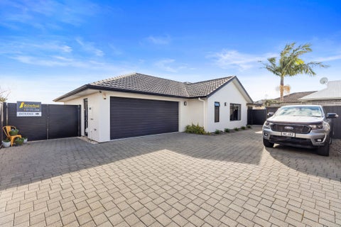 134 Palm Beach Boulevard, Papamoa Beach, Papamoa