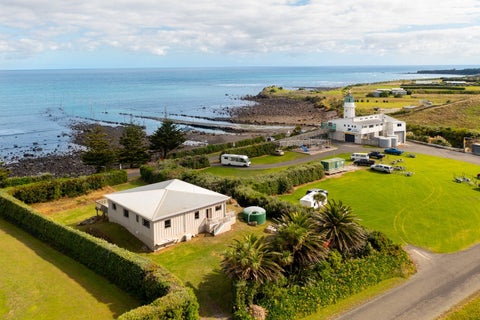7 Anglers Avenue, Warea