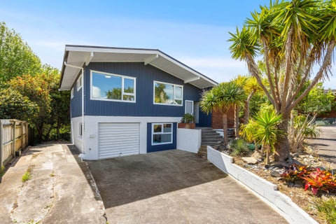 26 Pickwick Parade, Mellons Bay, Auckland