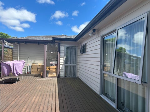 55 Mirrabooka Avenue, Botany Downs, Auckland