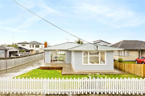 18 Karamu Street, Te Atatu Peninsula, Auckland